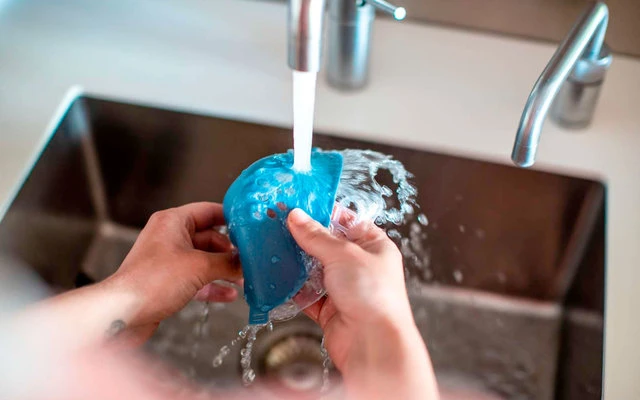 Koziol »HI Community Gesichtsmaske Blau â Bild 4